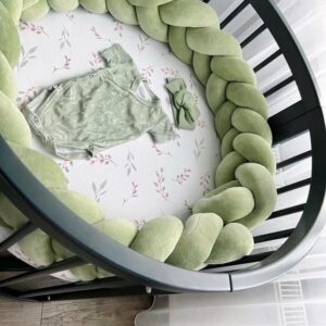 Бортик Ingvart для детской кровати из хлопкового велюра